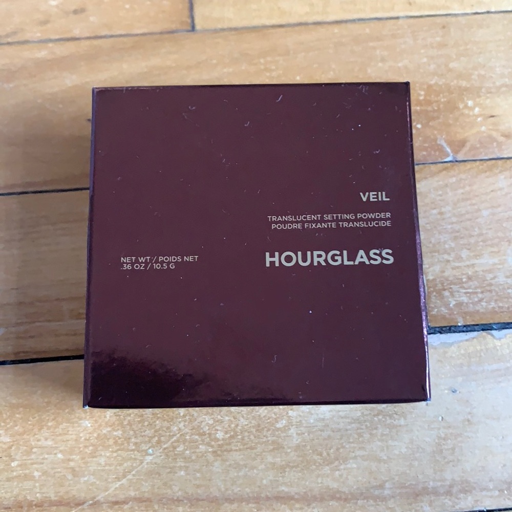 Hourglass Veil powder